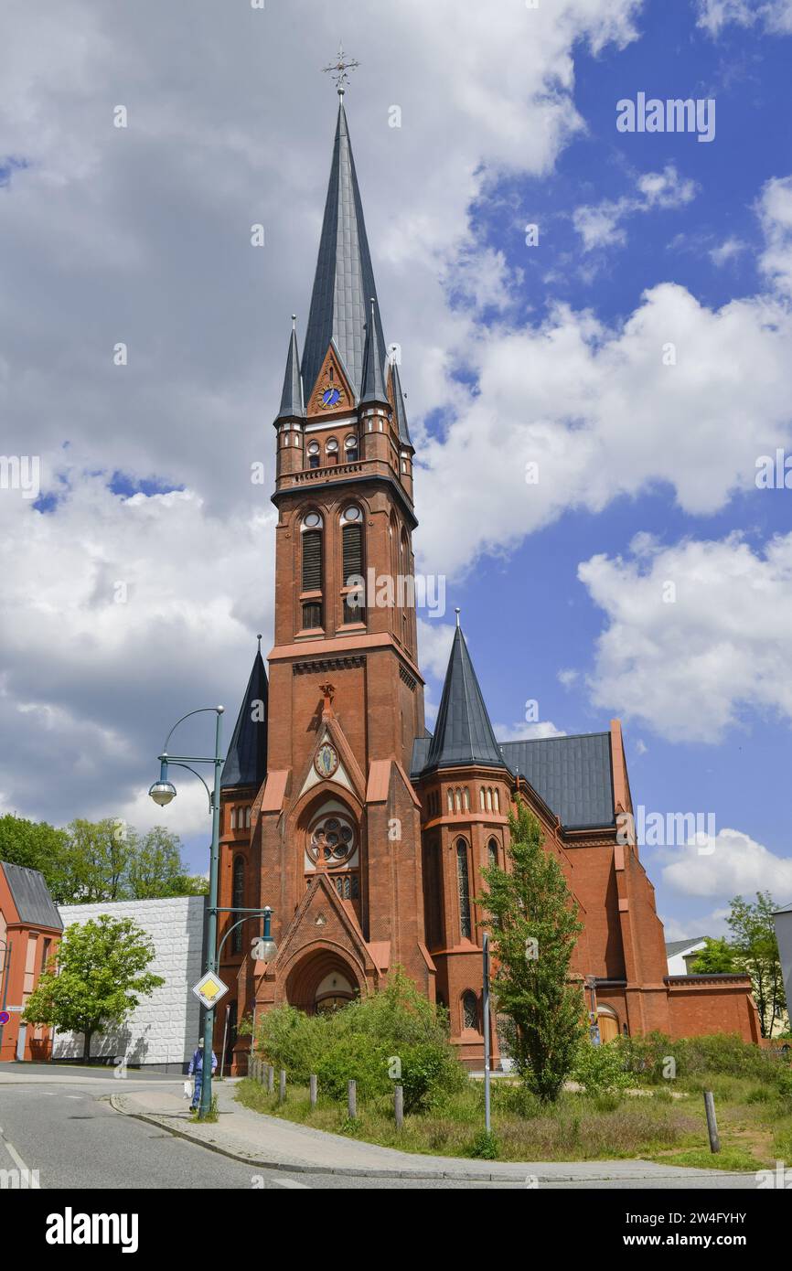 Kirche Heilig Kreuz, Franz-Mehring-Straße, Francoforte sull'Oder, Brandeburgo, Deutschland Foto Stock