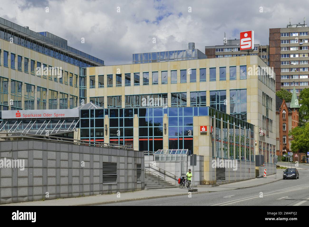 Hauptgeschäftsstelle, Oder-Spree Sparkasse, Franz-Mehring-Straße, Francoforte sull'Oder, Brandeburgo, Deutschland Foto Stock
