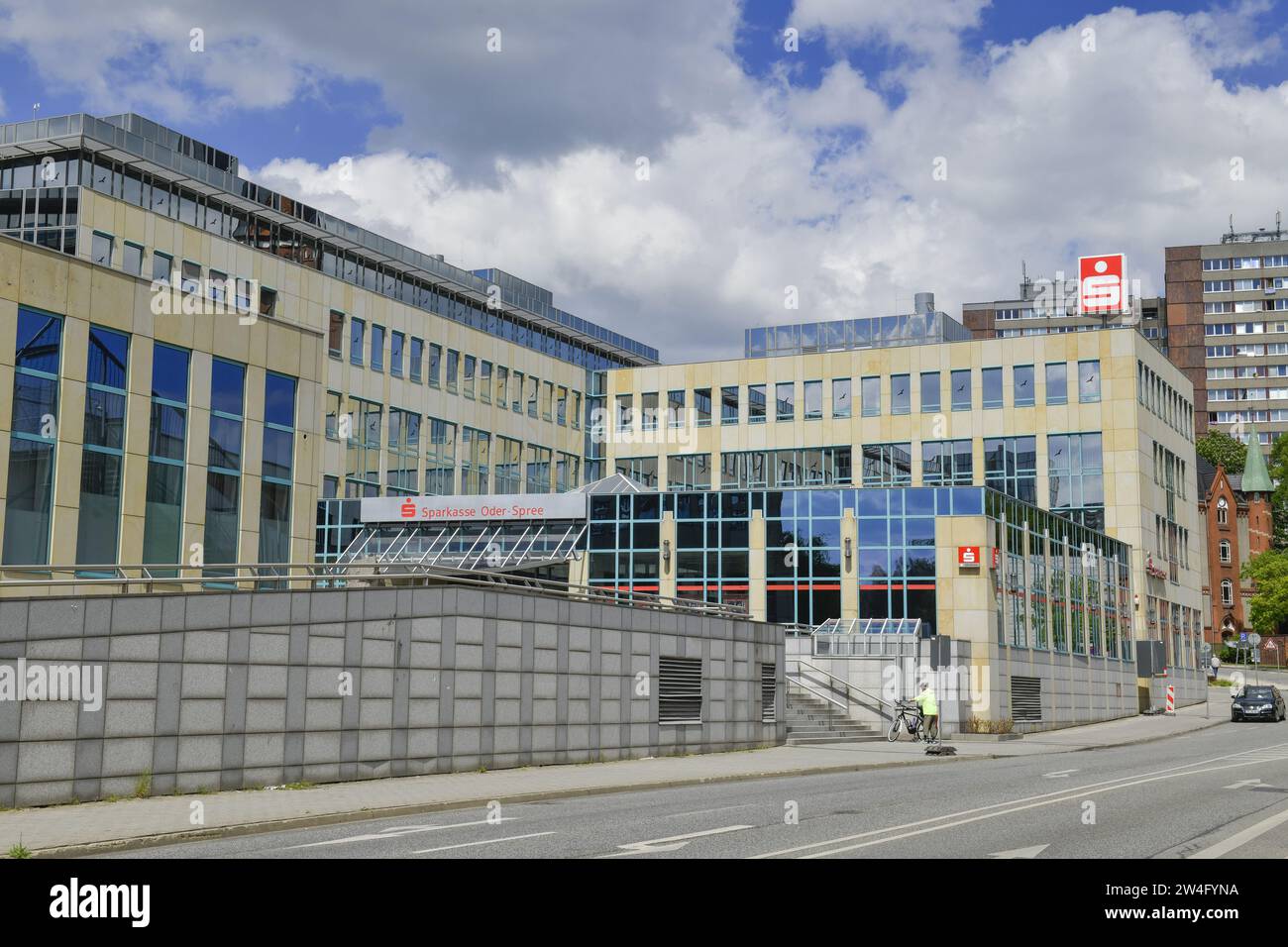 Hauptgeschäftsstelle, Oder-Spree Sparkasse, Franz-Mehring-Straße, Francoforte sull'Oder, Brandeburgo, Deutschland Foto Stock