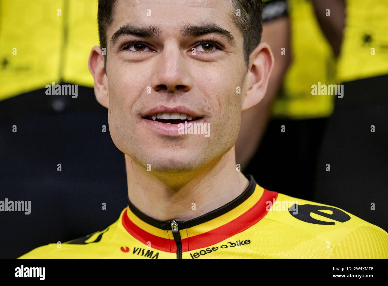 AMSTERDAM - Wout van Aert durante la presentazione dei piani per la prossima stagione del team ciclistico Visma - lease a Bike, l'ex Jumbo-Visma. ANP ROBIN VAN LONKHUIJSEN paesi bassi Out - belgio Out Foto Stock