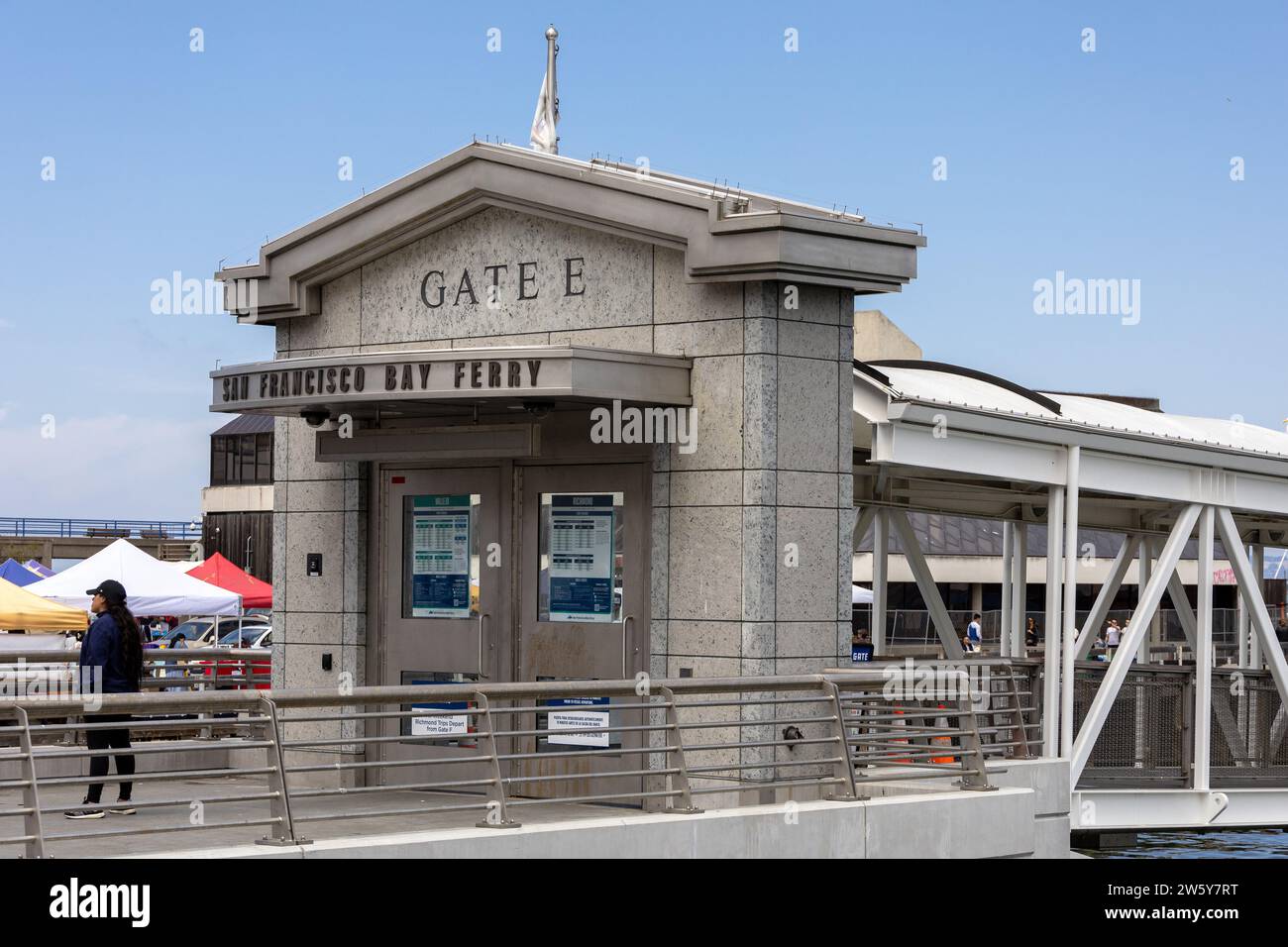 Edifici d'imbarco della porta dei traghetti della baia di San Francisco, 24 giugno 2023 Foto Stock