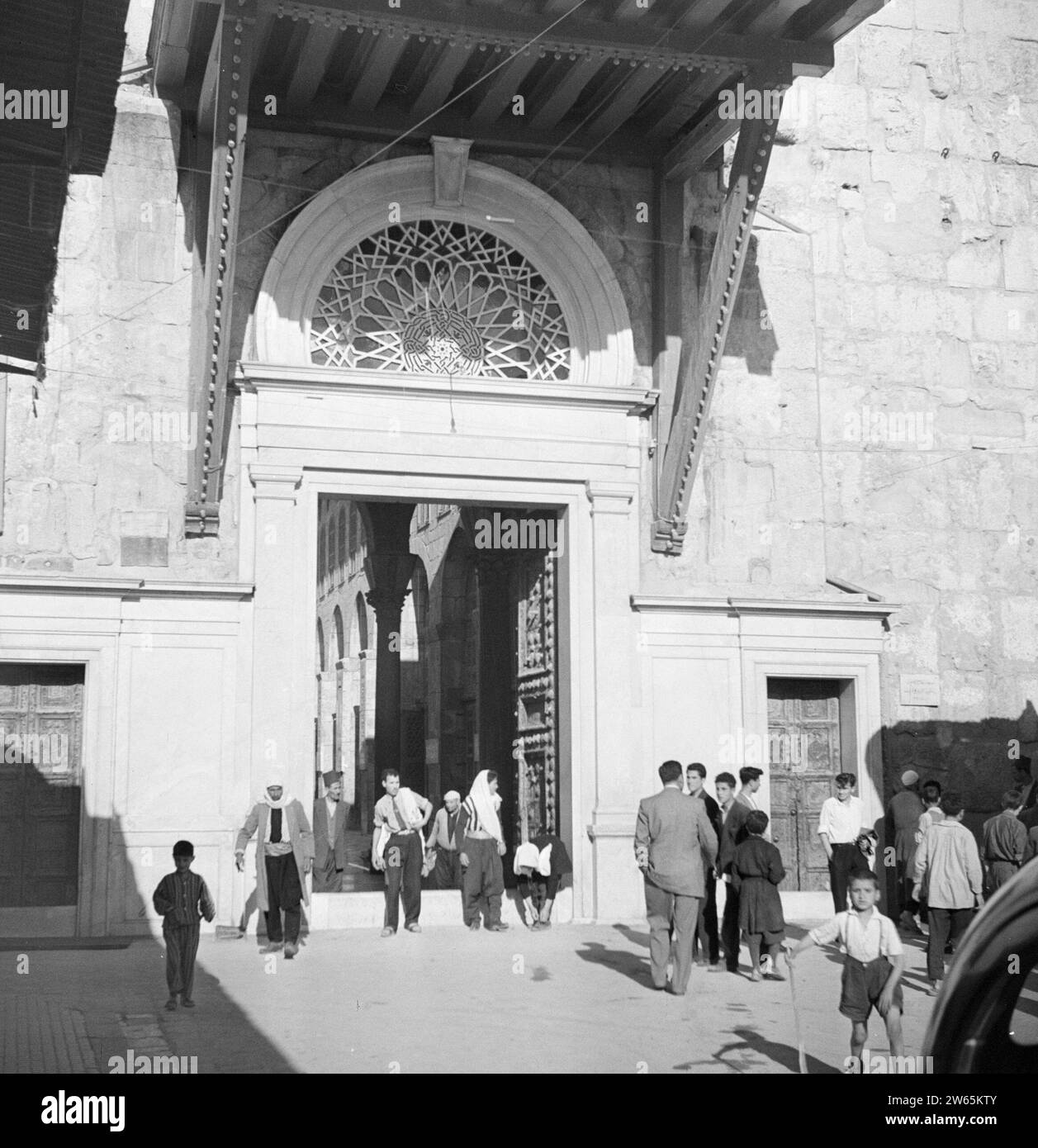 Ingresso alla Moschea di Omayad ca. 1950-1955 Foto Stock