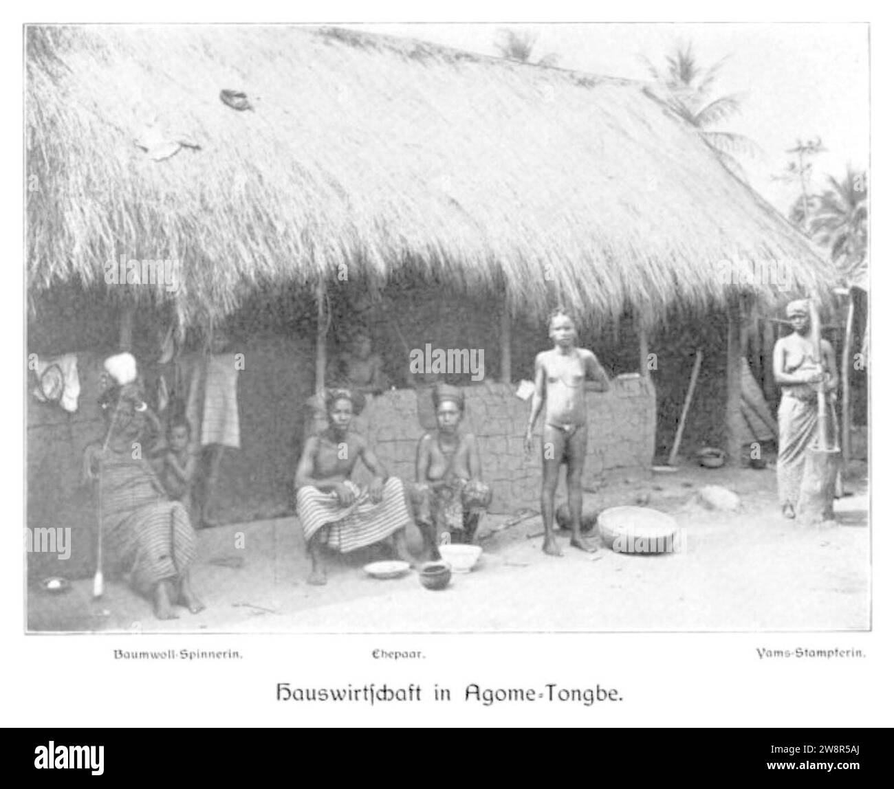 WOHLTMANN(1904) p069 Hauswirtschaft in Agome-Tongbe. Foto Stock