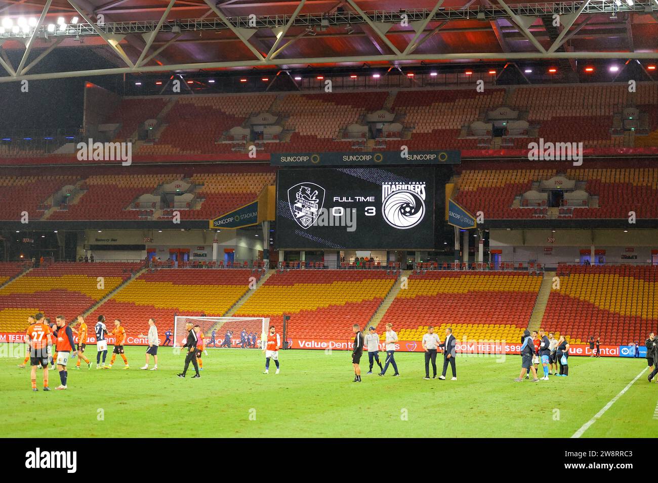 Brisbane, Australia. 21 dicembre 2023. Punteggio finale all'Isuzu Ute A League match tra Brisbane Roar FC e Central Coast Mariners FC al Suncorp Stadium Foto Stock