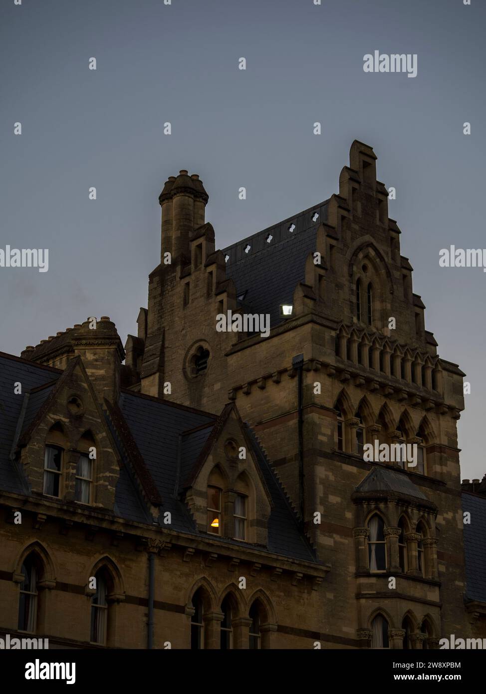 Crepuscolo, Meadow Building, Christchurch College, Università di Oxford, Oxford, Oxfordshire, Inghilterra, Regno Unito, Regno Unito. Foto Stock