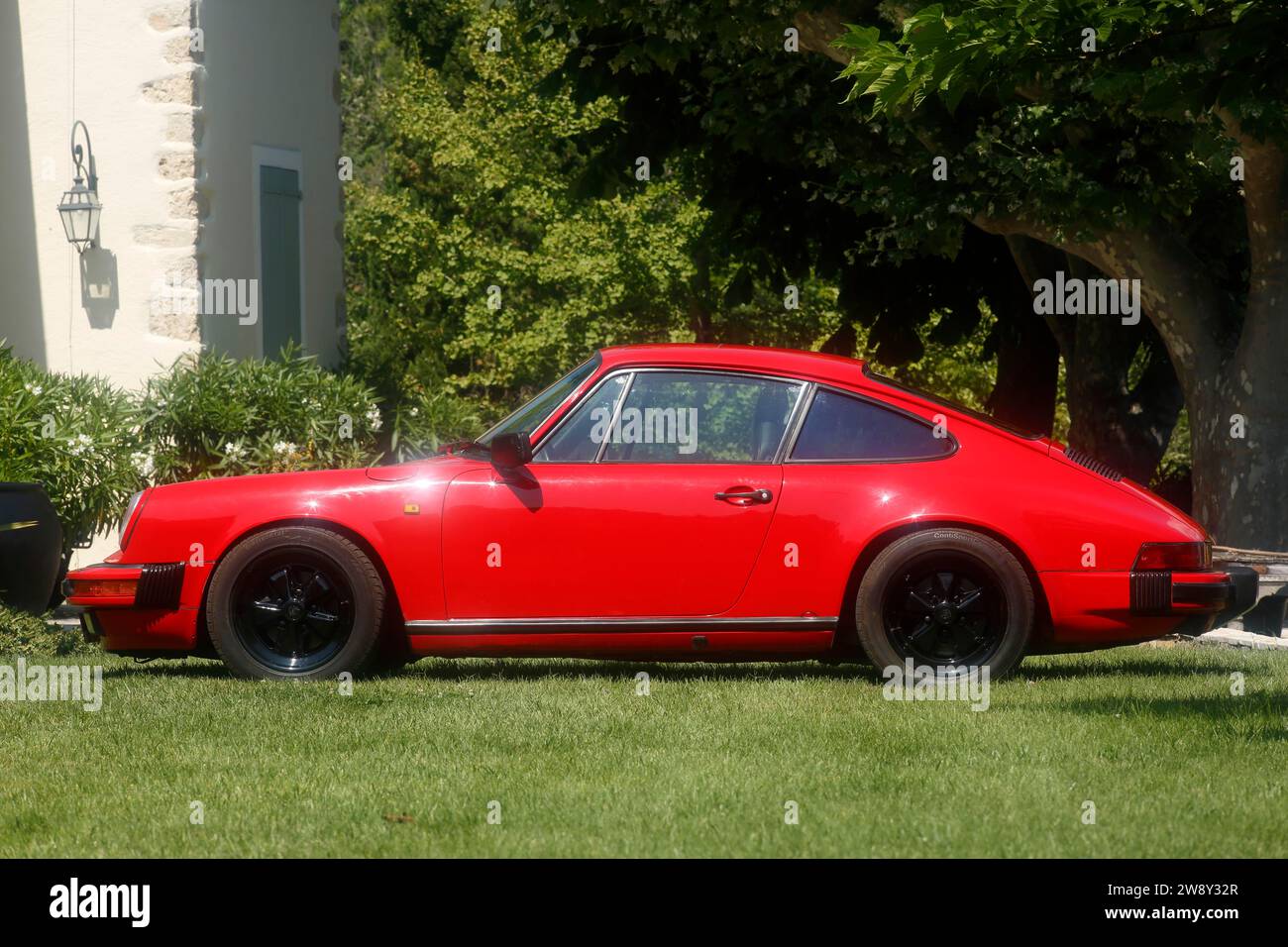 Costruita nel 1985, Porsche Carrera 911, Karlovy Vary, Boemia occidentale, Repubblica Ceca Foto Stock
