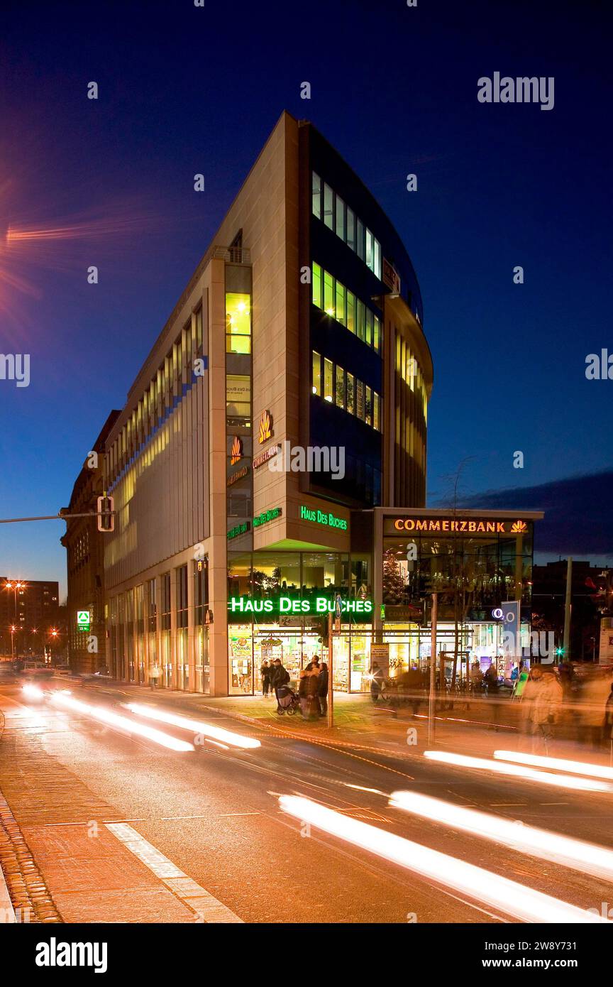 Dr Kuelz Ring con nuovi edifici degli anni '90 del XX secolo Foto Stock