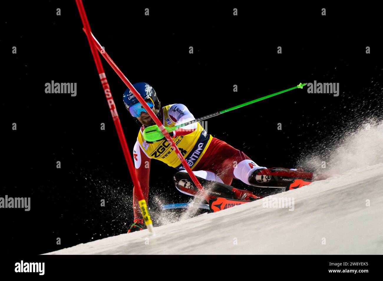 Madonna di Campiglio, 22 dicembre 2023: SCHWARZ Marco (Aut) conquista il primo posto durante la Coppa del mondo di Sci Alpino Audi Fis gara di slalom maschile crediti: MAURO DALLA POZZA/Alamy Live News Foto Stock