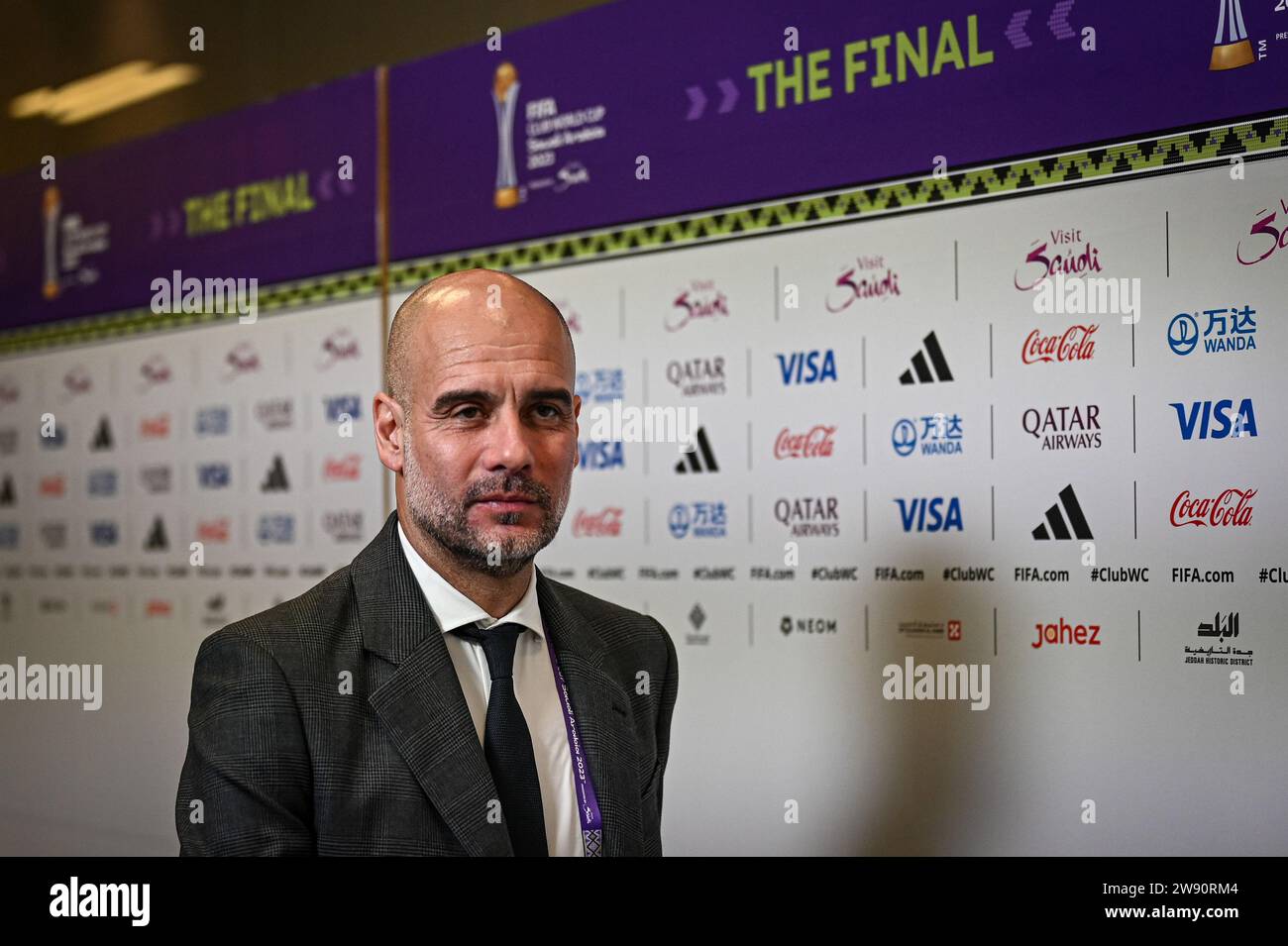 Jeddah, Arabia Saudita. 22 dicembre 2023. JEDDAH, ARABIA SAUDITA - 22 DICEMBRE: Il PEP Guardiola arriva allo stadio prima della finale della Coppa del mondo per club FIFA tra Manchester City e Fluminense a King Abdullah Sports City il 22 dicembre 2023 a Jeddah, Arabia Saudita. (Foto di Alexandre Neto/SPP) (Alexandre Neto/SPP) credito: SPP Sport Press Photo. /Alamy Live News Foto Stock