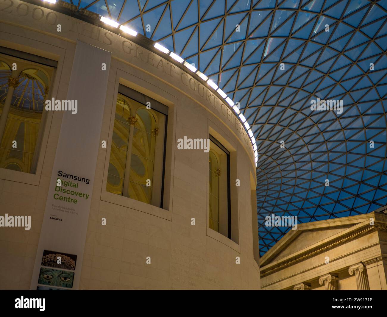 Il soffitto del Great Courtyard, British Museum, Londra, Inghilterra, Regno Unito, GB. Foto Stock