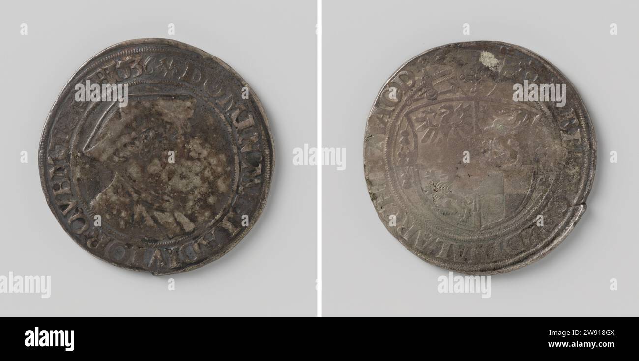 Taler van Cardinal Albert van Brandenburg, Arcivescovo di Magdeburgo, Anonimo, 1536 Coin Front: Uomo uomo con un cappello debole a destra all'interno. Rovescio: Stemma su spada e bischopsstonder cappello cardinale a Omschrift Germania argento (metallo) impressionante (lavorazione dei metalli) Virginburg Foto Stock