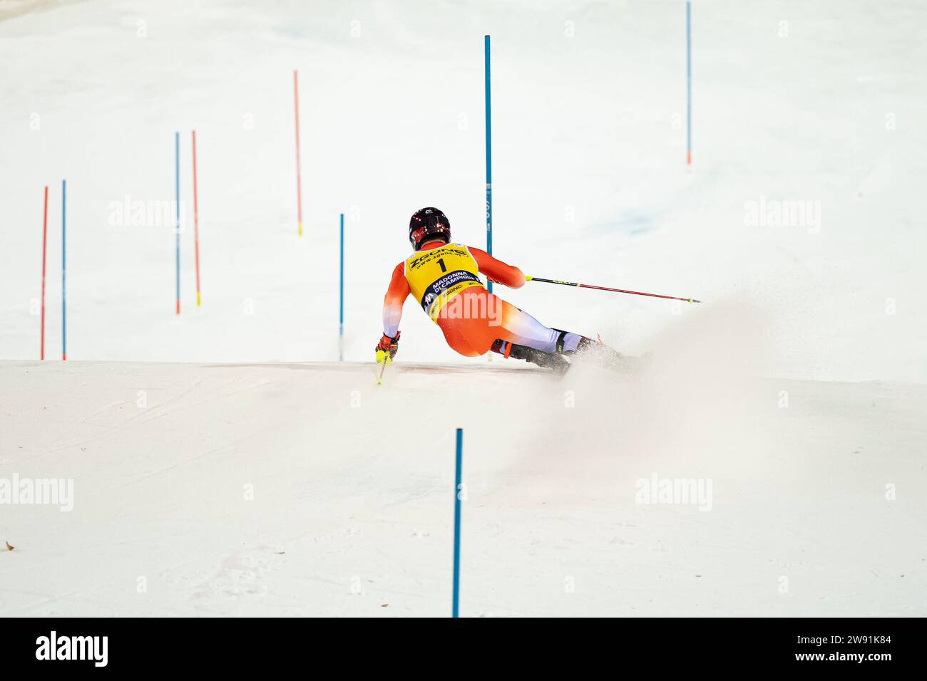 Madonna di Campiglio, Trento, 22 dicembre 2023: MEILLARD Loic (sui) gareggia nella Audi Fis Alpine Ski World Cup 2023-24 Men's Slalom Race sulla 3Tre Slope Credit: MAURO DALLA POZZA/Alamy Live News Foto Stock