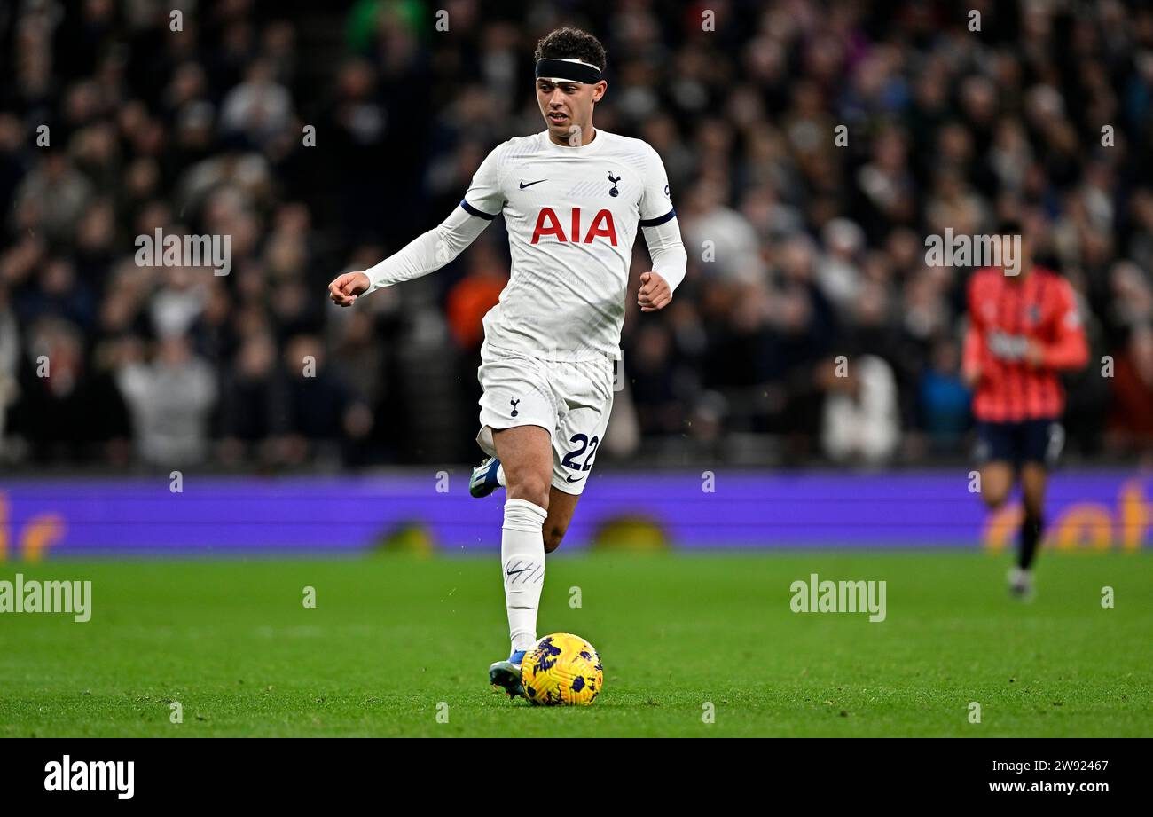 Londra, Regno Unito. 23 dicembre 2023. Brennan Johnson (Tottenham) durante la partita del Tottenham V Everton Premier League al Tottenham Hotspur Stadium. Crediti: MARTIN DALTON/Alamy Live News Foto Stock