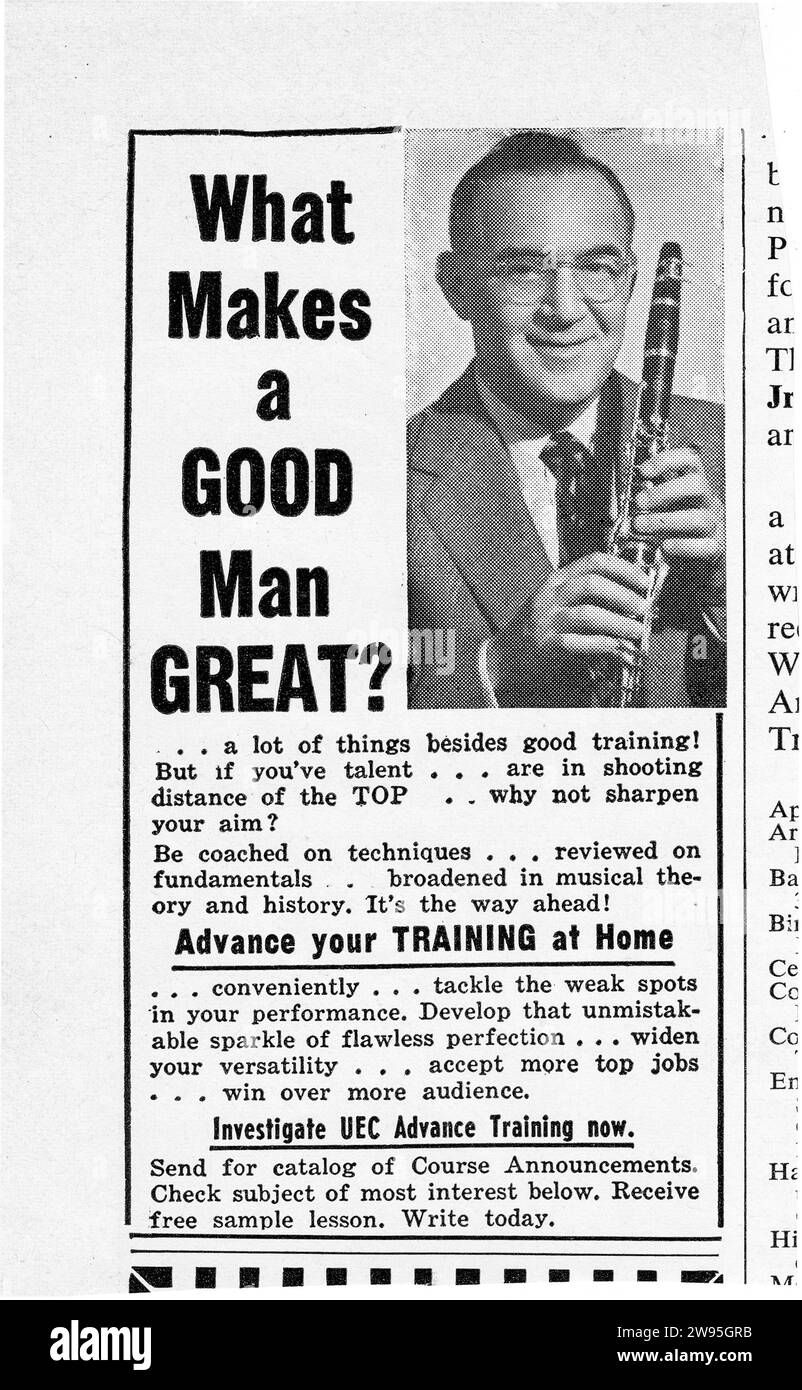 Un annuncio vintage della UEC Advance Training che implorava i musicisti di mirare alla grandezza. Anche se il suo nome non è menzionato, sembra essere appoggiato dal jazz. Foto Stock