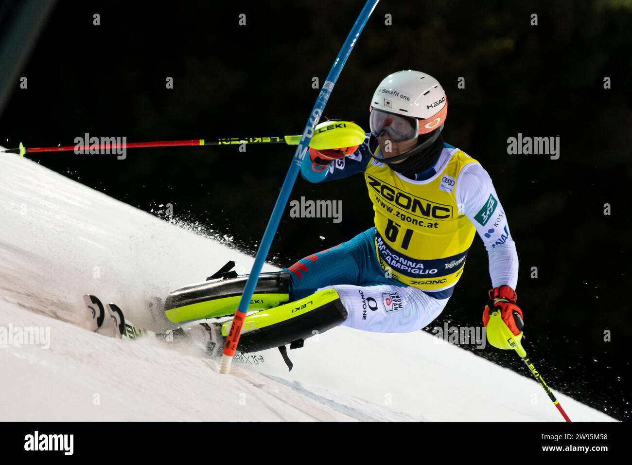 Madonna di Campiglio, Trento, 22 dicembre 2023: KOYAMA Yohei (JPN) gareggia nella Coppa del mondo di Sci Alpino Audi Fis 2023-24 Slalom RAC Foto Stock