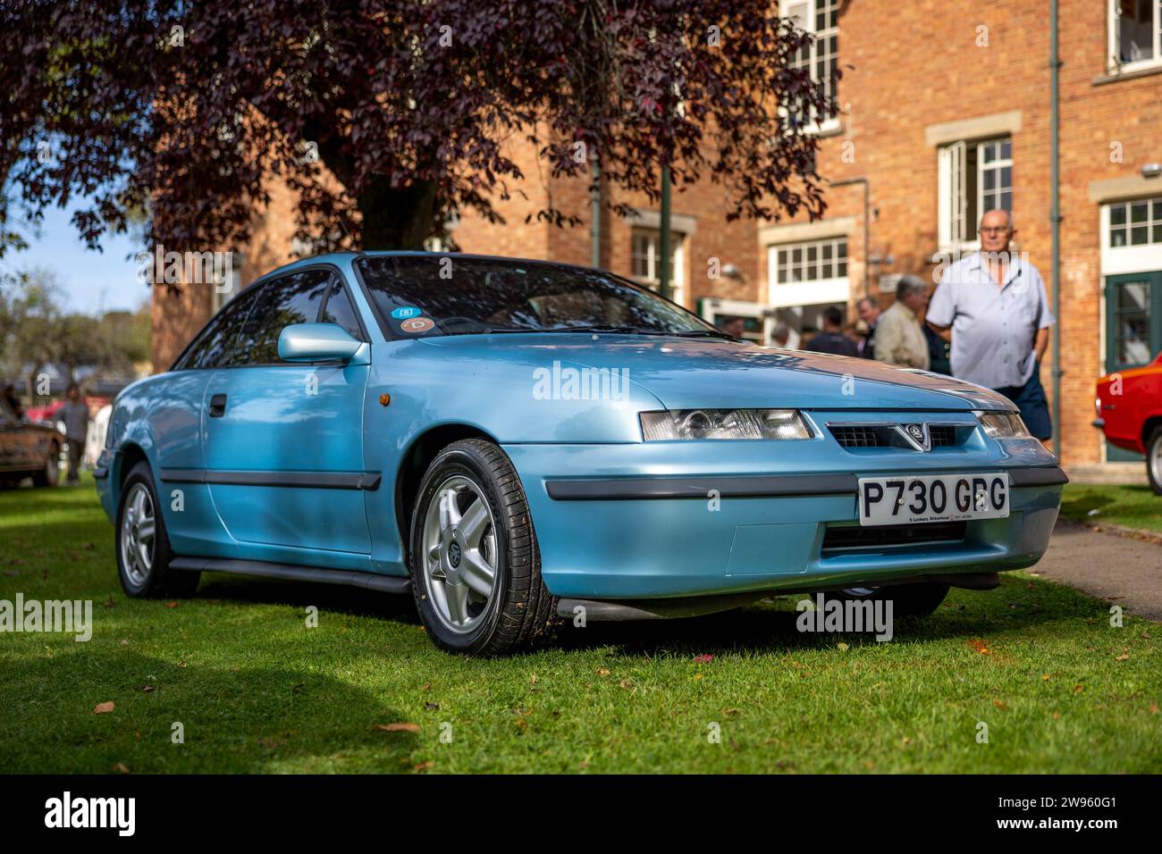 1996 Vauxhall Calibra, in mostra al Bicester Heritage Scramble l'8 ottobre 2023. Foto Stock