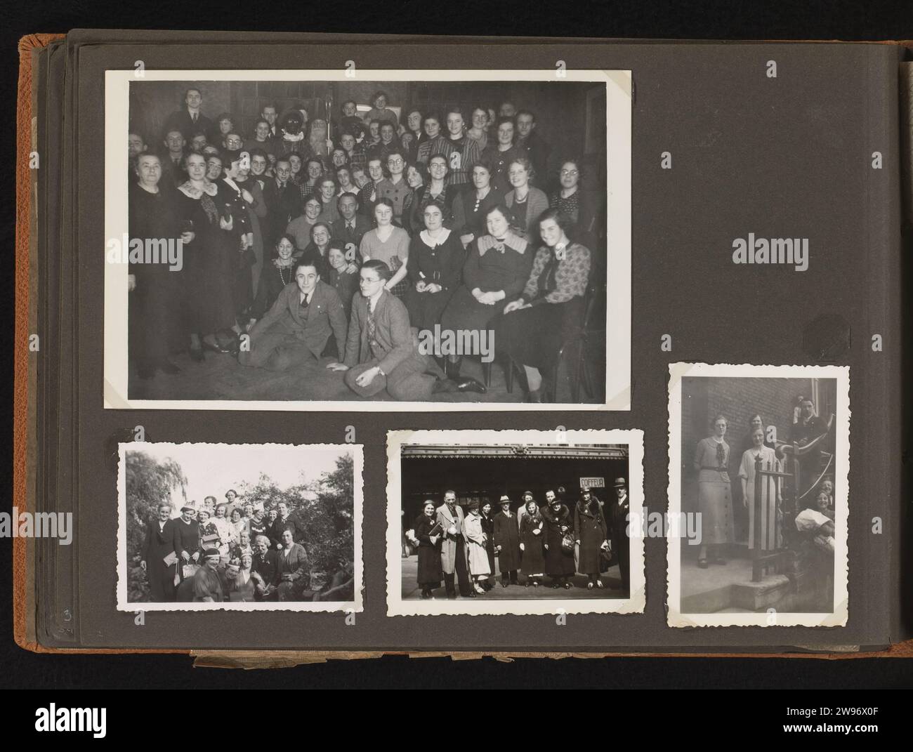 Incontri, Anonimo, 1935 - 1936 Fotografia album rivista con quattro foto di incontri di diversi gruppi, probabilmente dell'Associazione Esperanto, 1935-1936. Parte dell'album esperanto dal 1933 al 1936 circa. carta. Supporto fotografico stampa in argento gelatina esperanto. persone storiche anonime ritratte in un gruppo, in un ritratto di gruppo. Festeggiamenti a St. Nicola (Eva) (5 dicembre) Foto Stock