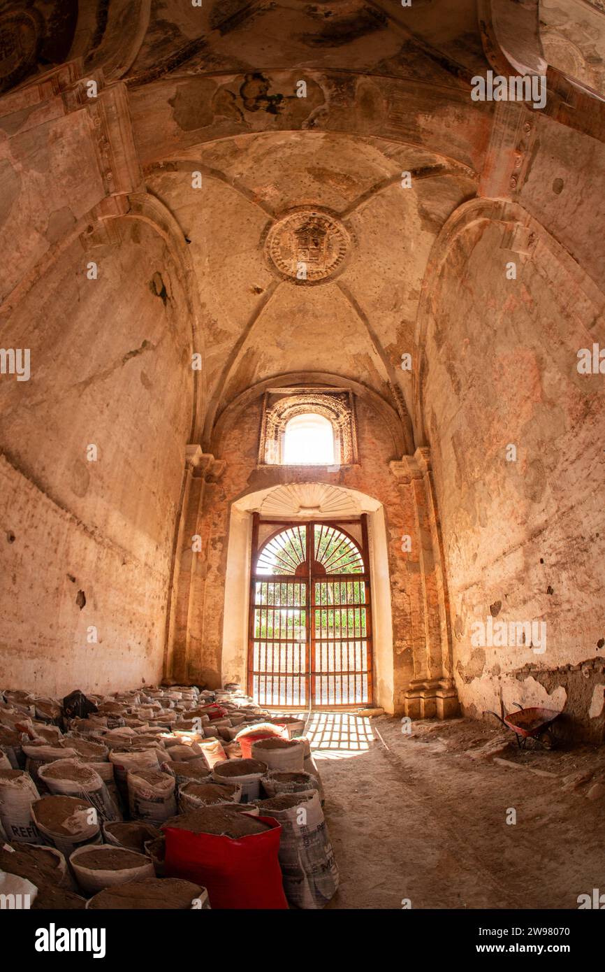 Una foto interna della Cattedrale di Antigua, Guatemala. Foto Stock