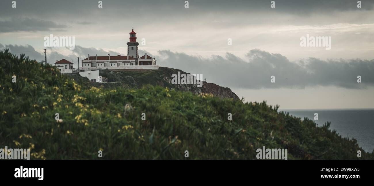 Una vista panoramica del faro di Cabo da Roca, Portogallo, il punto più occidentale dell'Europa continentale Foto Stock
