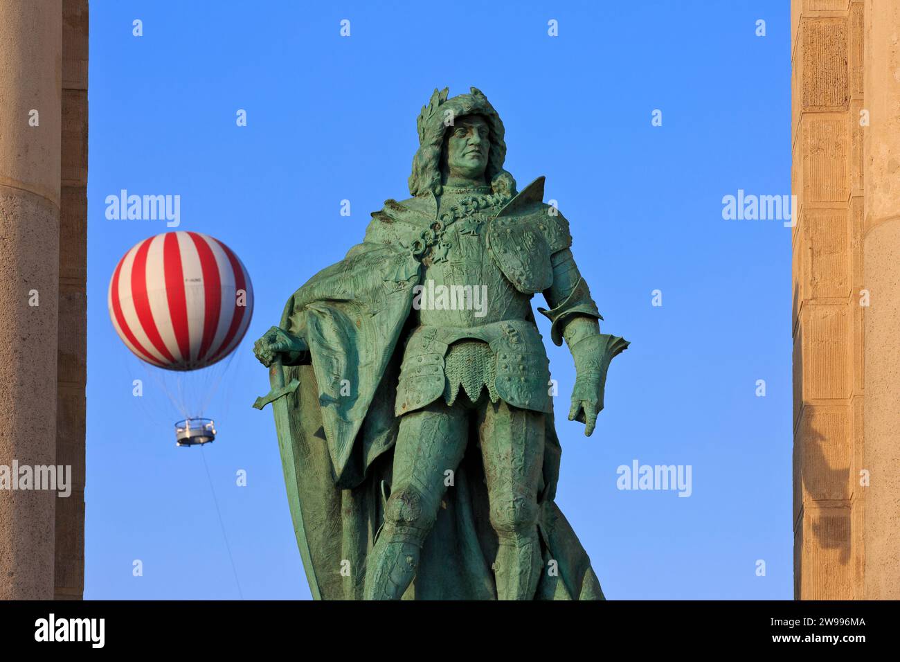 Monumento a Mattia Corvino (1443-1490), re d'Ungheria e di Croazia in Piazza degli Eroi a Budapest, Ungheria Foto Stock