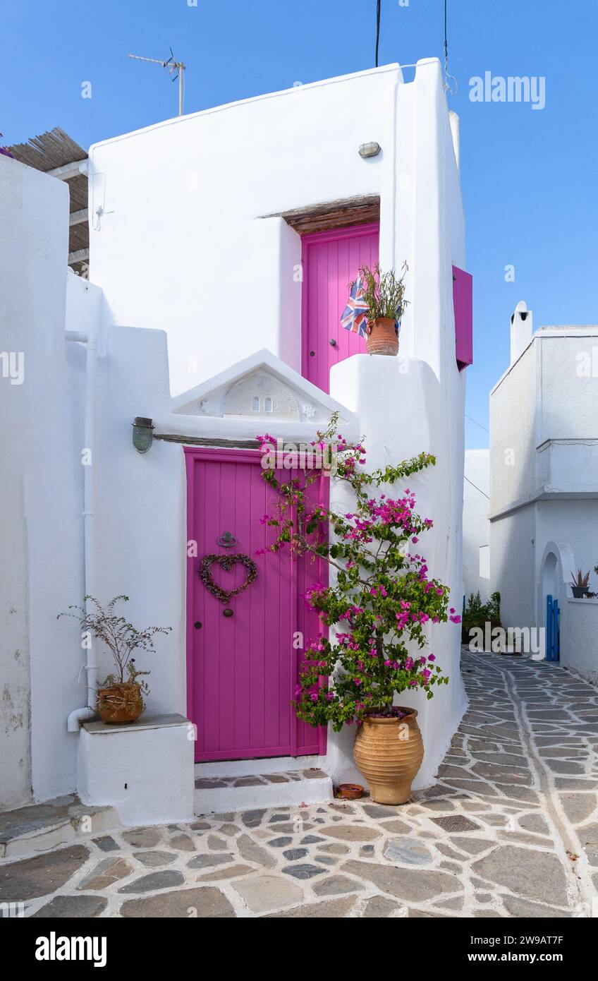 Bella Marpissa, con una famosa porta rosa su instagram. Foto Stock