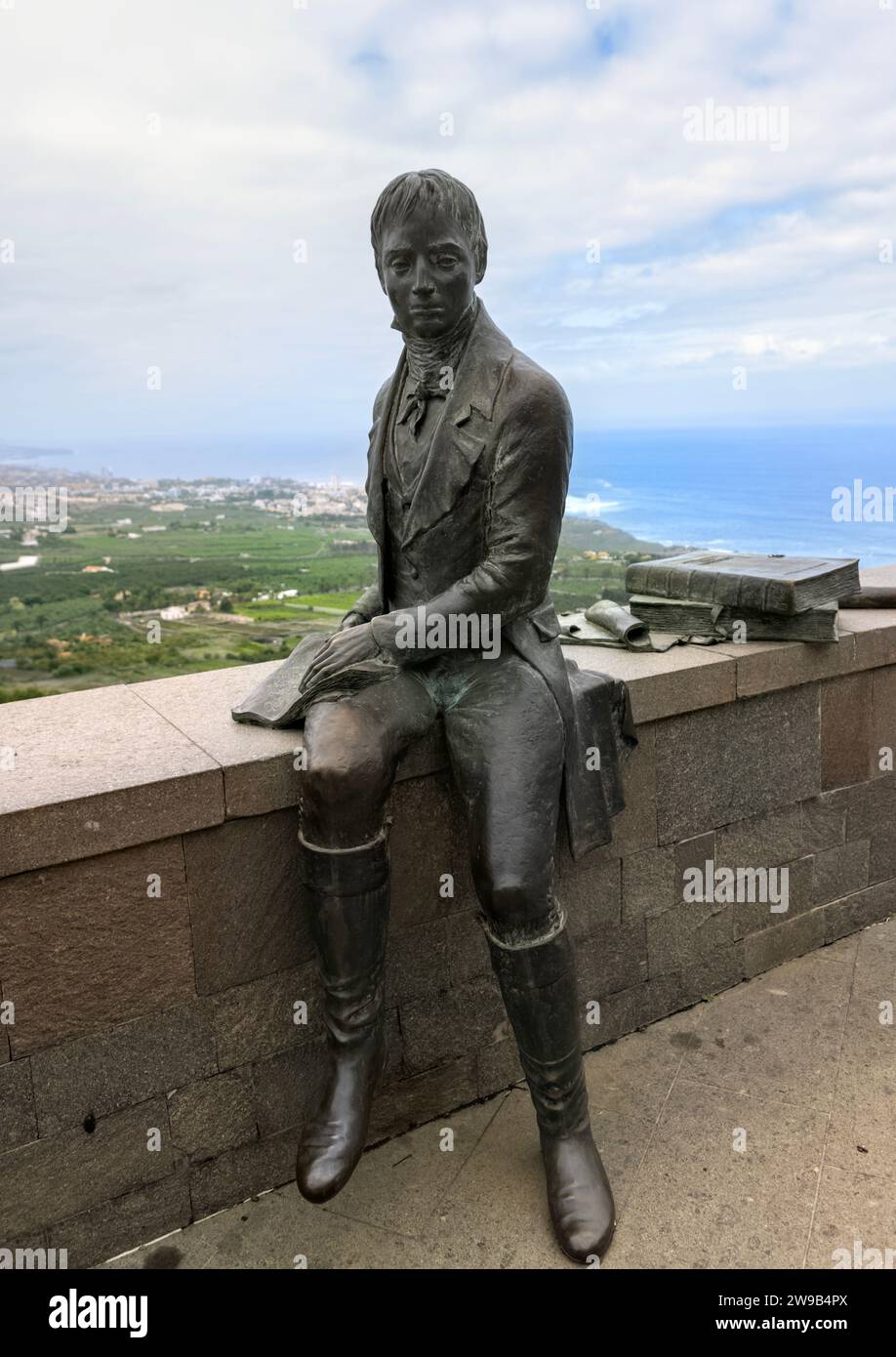 Statua di Alexander Von Humboldt, Mirador de Humboldt, la Orotava, Tenerife, Isole Canarie, Spagna Foto Stock