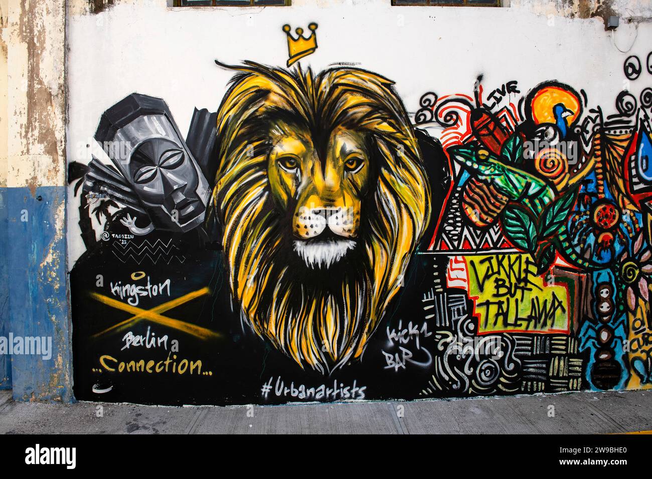 Rastafarian Lion Mural, Water Lane, Downtown Arts Project, Kingston, Giamaica, America centrale Foto Stock