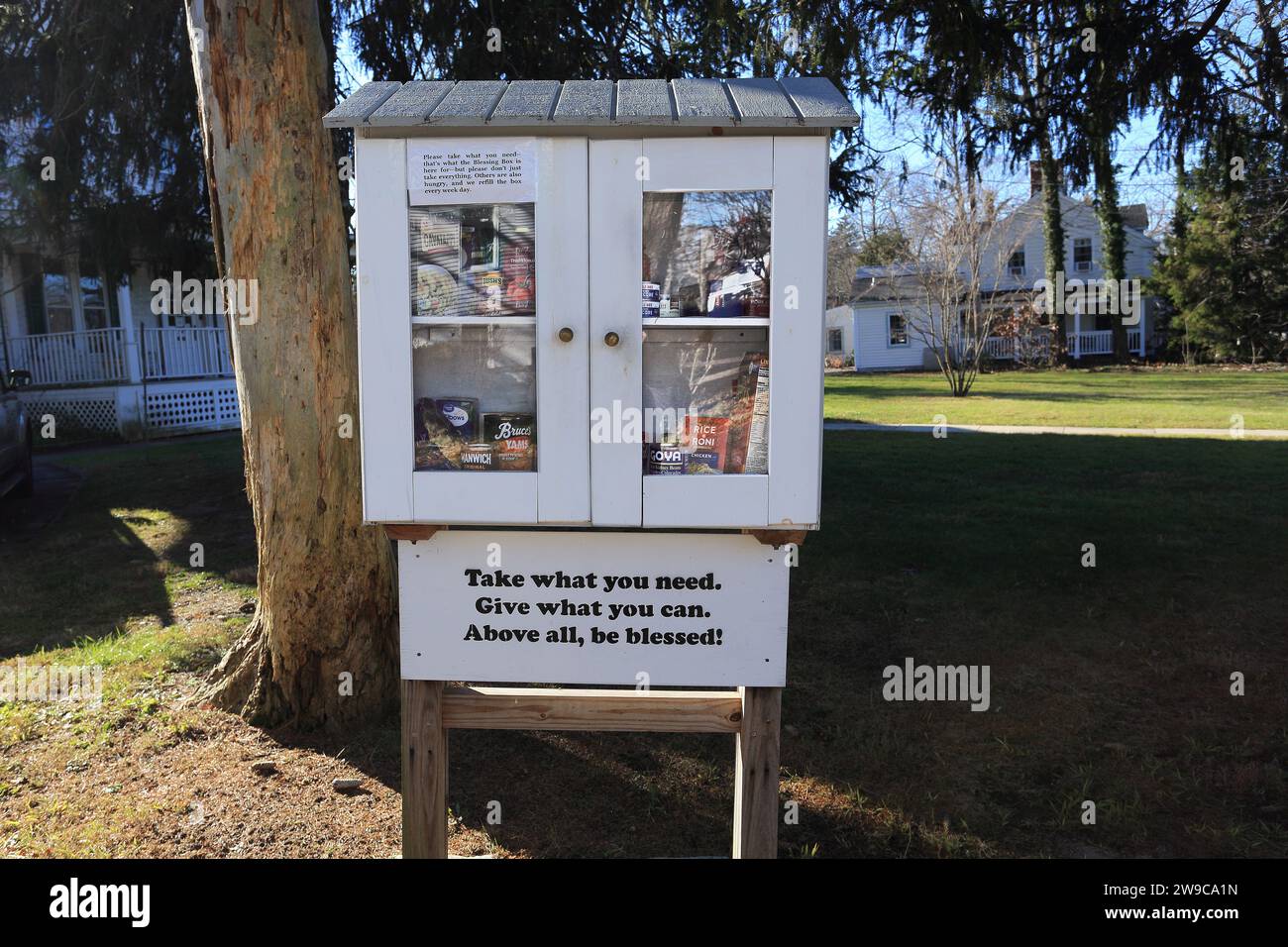 Scatola di cibo di beneficenza Stony Brook Long Island NY Foto Stock