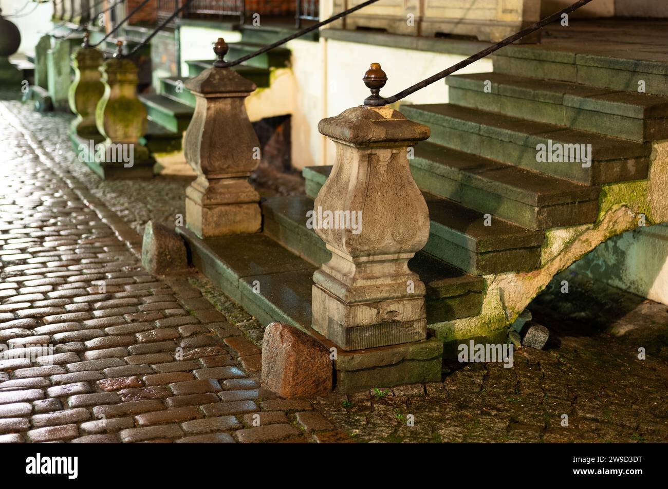 02.02.2023; via Mariacka strade storiche serali di Danzica in Polonia Foto Stock