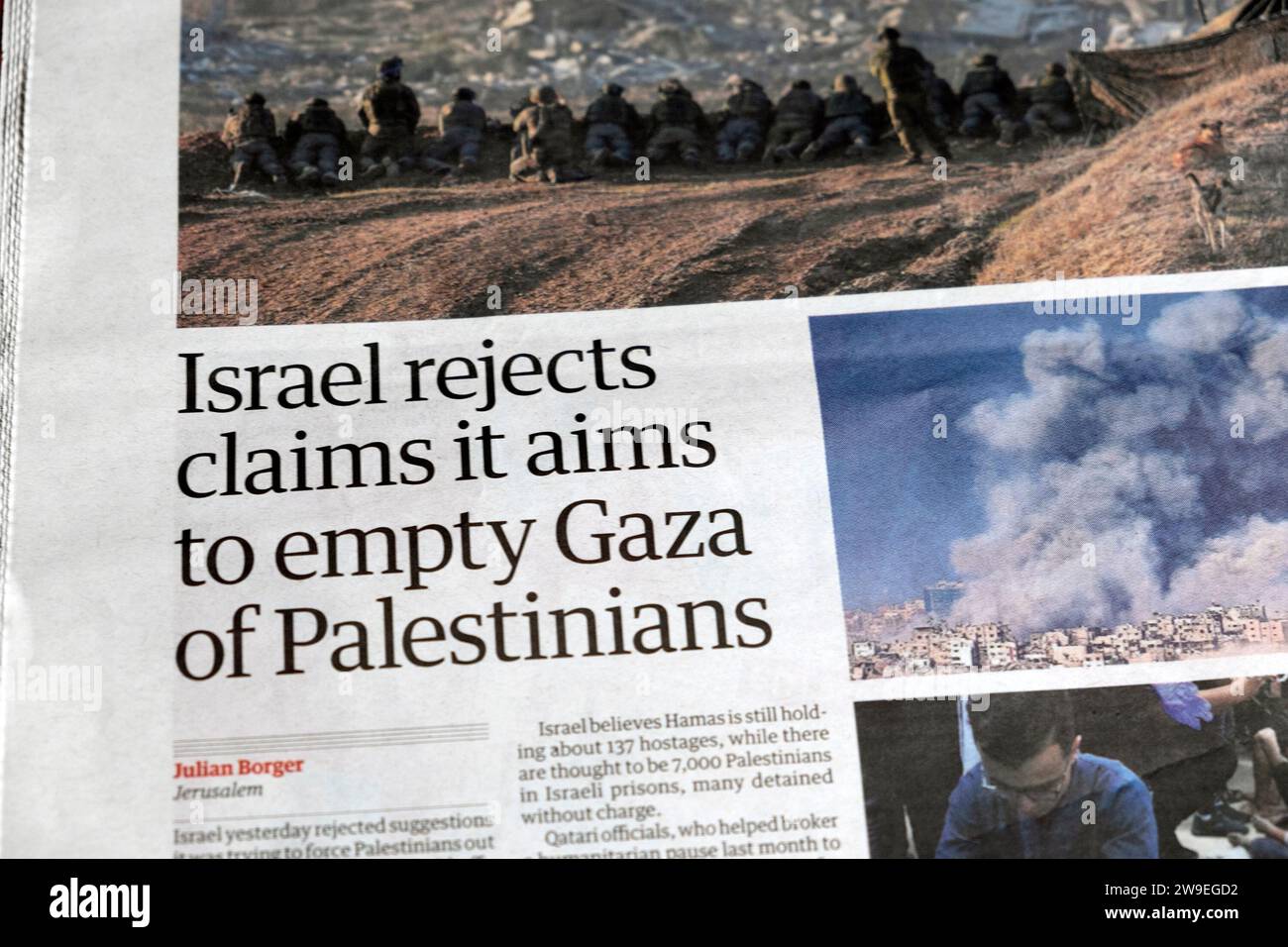 "Israele respinge le affermazioni di voler svuotare Gaza dal titolo del quotidiano Guardian dei palestinesi Foto Stock