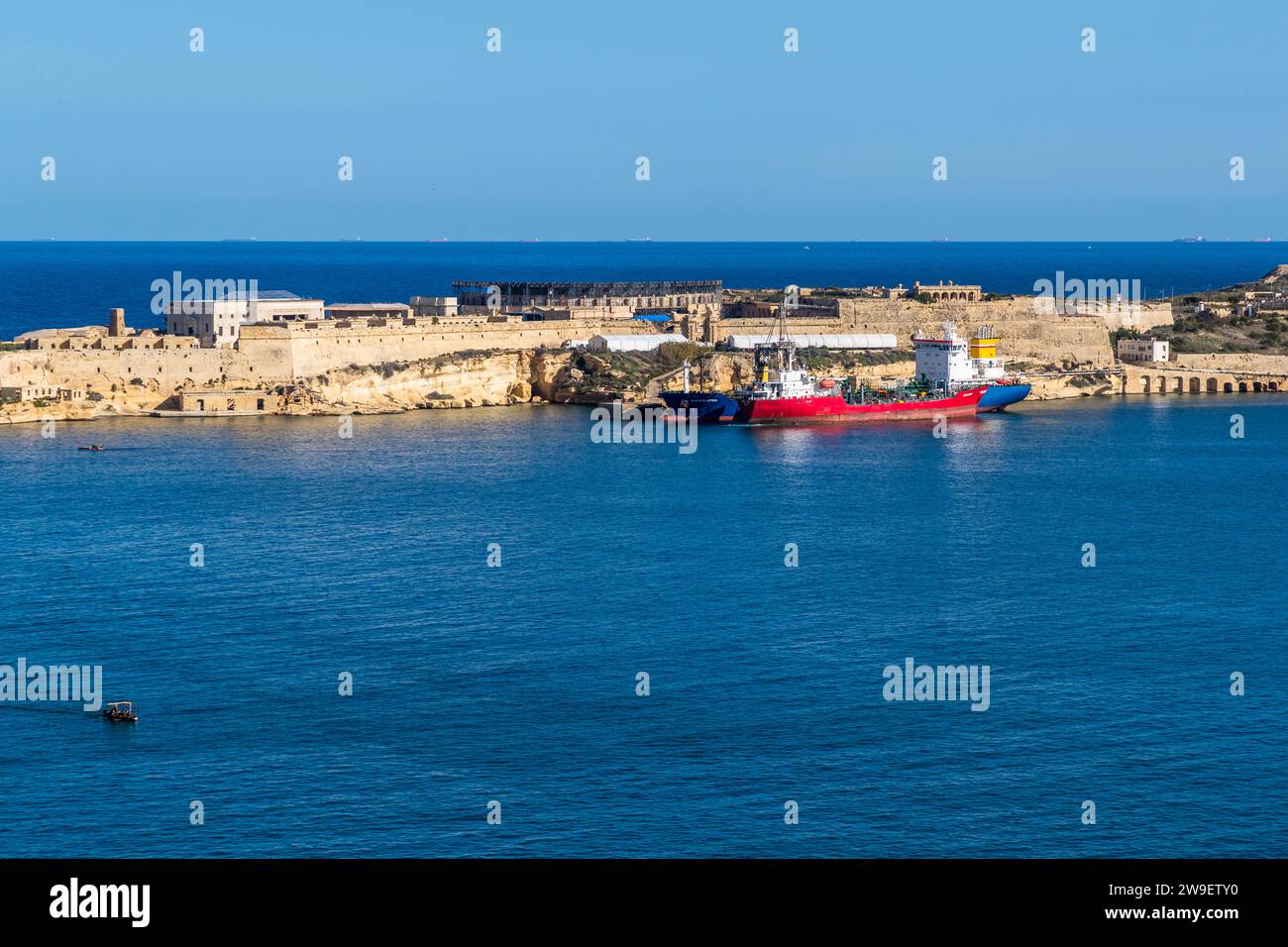 La Malta Film Commission si trova sulla penisola di Fort Ricasoli, dove vengono girati molti film internazionali. La Valletta, Malta Foto Stock