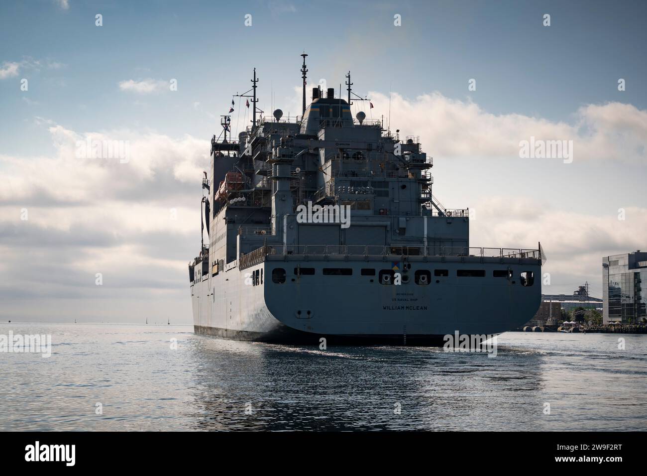 La nave navale degli Stati Uniti USNS William McLean è in corso nel porto di Halifax durante la Fleet Week 2023. Foto Stock
