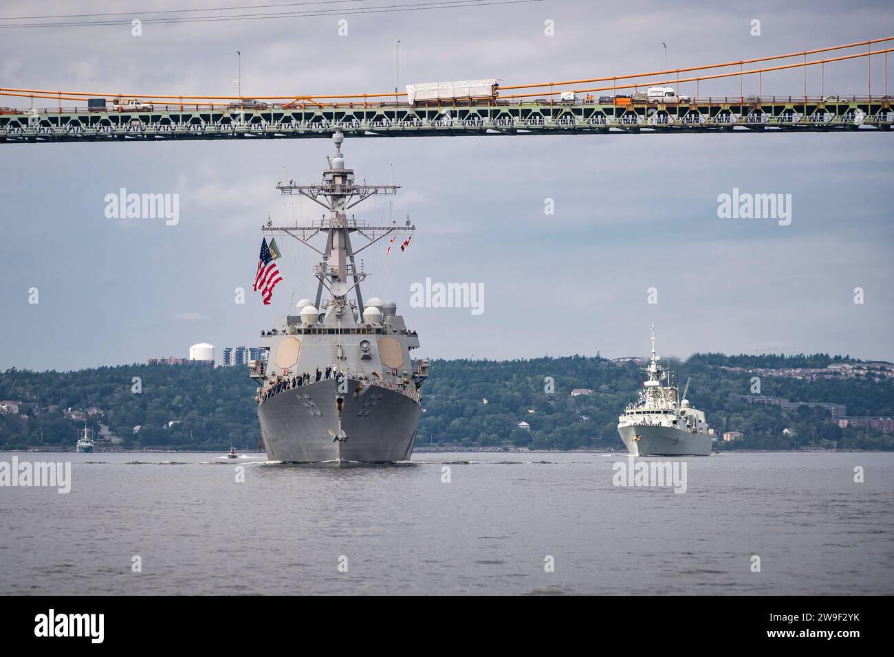 Il cacciatorpediniere USS James e Williams a Halifax, nuova Scozia, per la prima Halifax International Fleet Week. Foto Stock