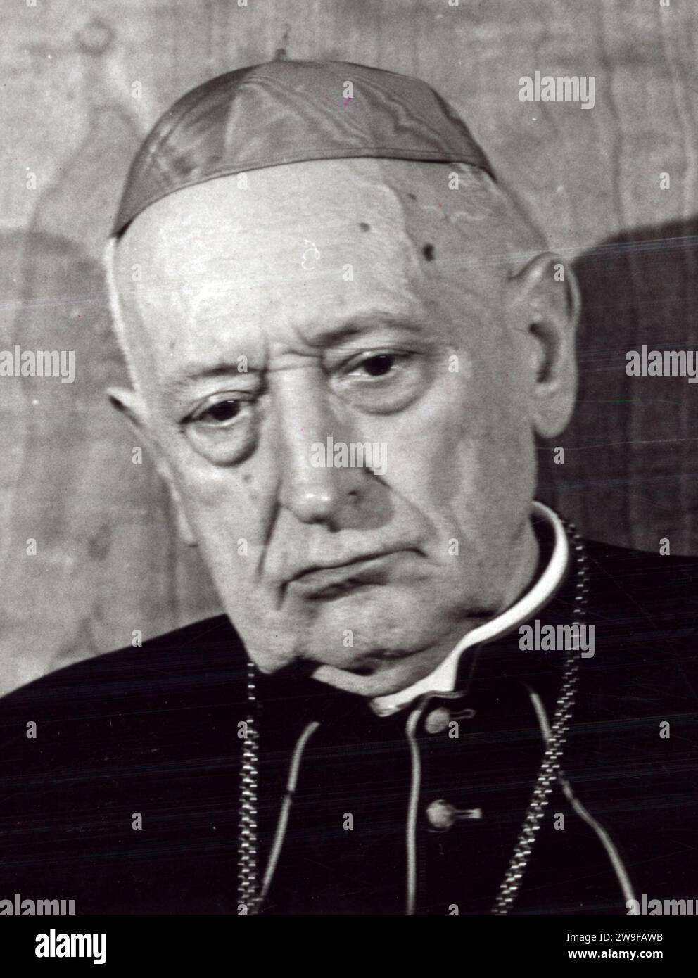 Cardinale Joseph Mindszenty, József Mindszenty (1892 – 1975) cardinale ungherese della Chiesa cattolica che servì come arcivescovo di Esztergom e leader della Chiesa cattolica in Ungheria dal 1945 al 1973. Foto Stock