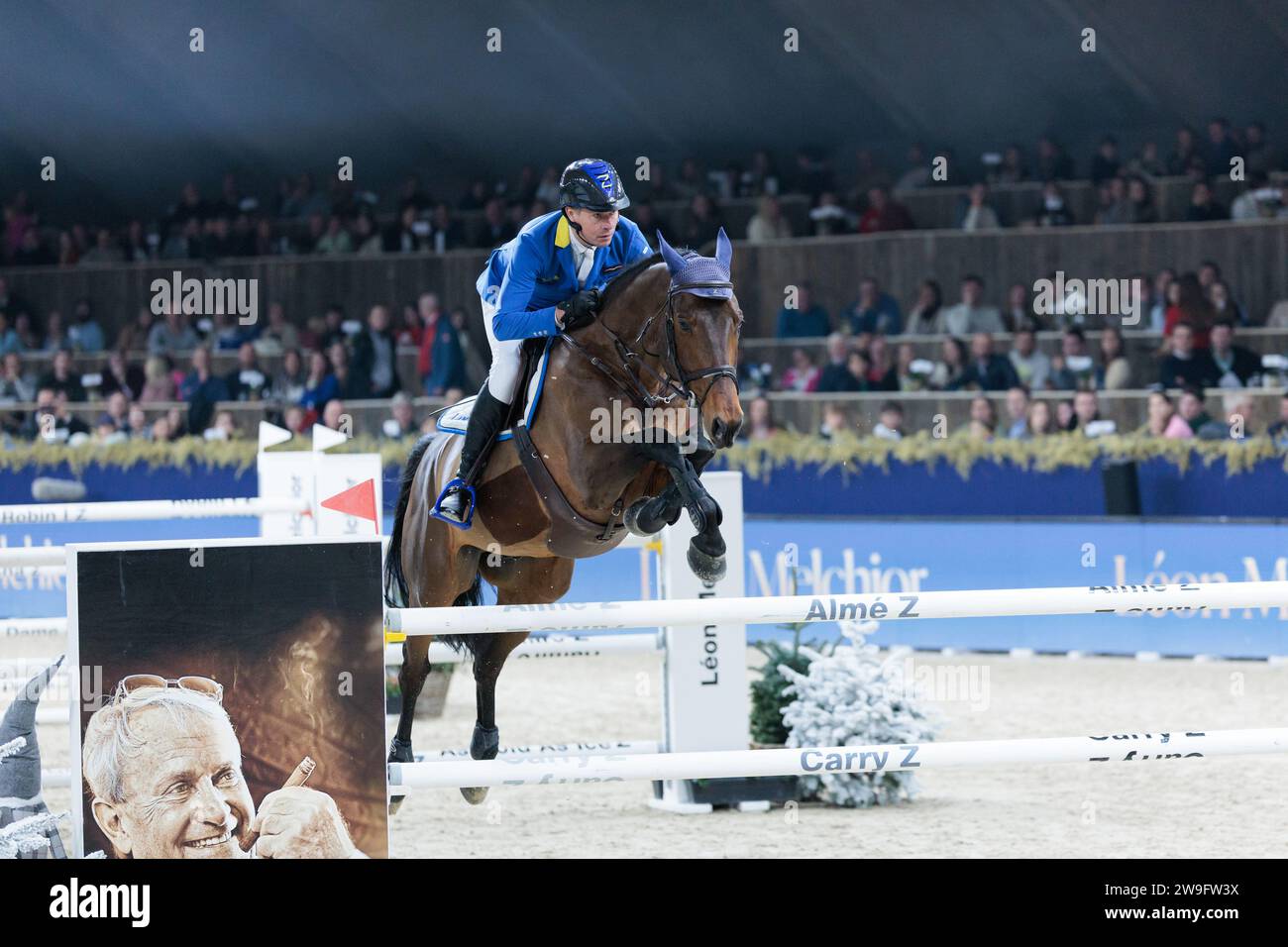 Christian Ahlmann della Germania con d'Aganix 2000 Z durante la gara Léon Melchior CSI5*-W showjumping al Jumping Mechelen il 27 dicembre 2023, Nekkerhal, Belgio (foto di Maxime David - MXIMD Pictures) Foto Stock