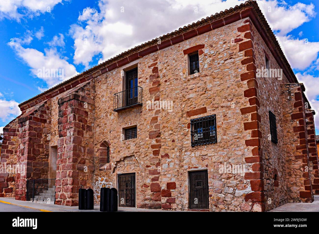 Vecchia banca agricola a campo de Criptana, prestiti agricoli chiamati Pósito in Spagna Foto Stock