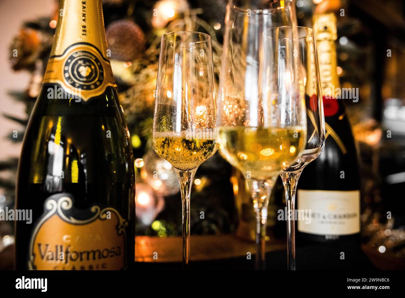 ILLUSTRATIVO - Champagne durante la celebrazione di Capodanno. ANP ROB ENGELAAR netherlands Out - belgium Out Foto Stock