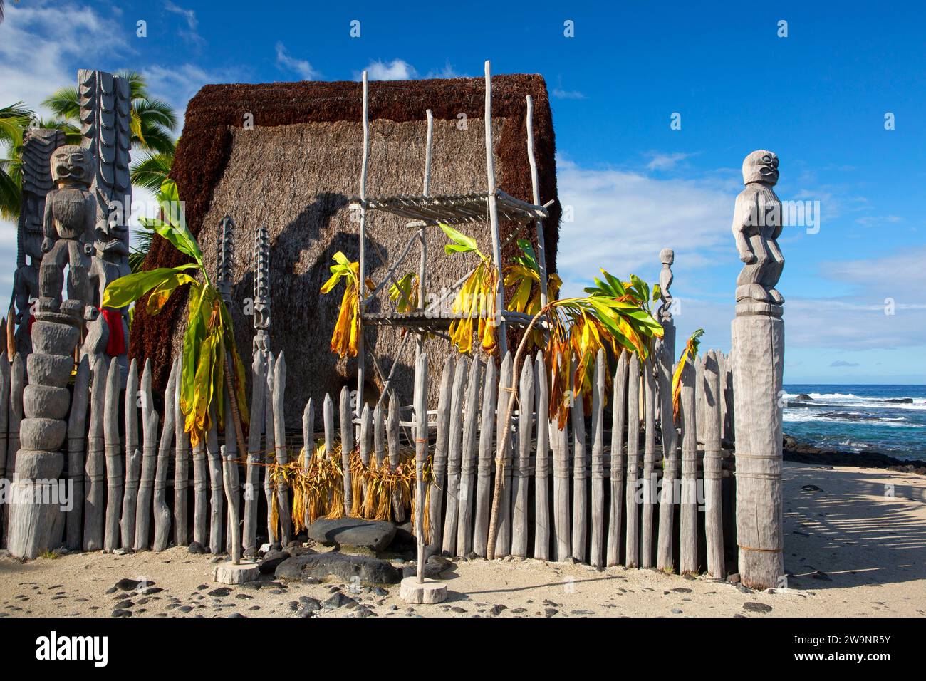 Hale o Keawe, Puuhonua o Honaunau National Historical Park, Hawaii Foto Stock