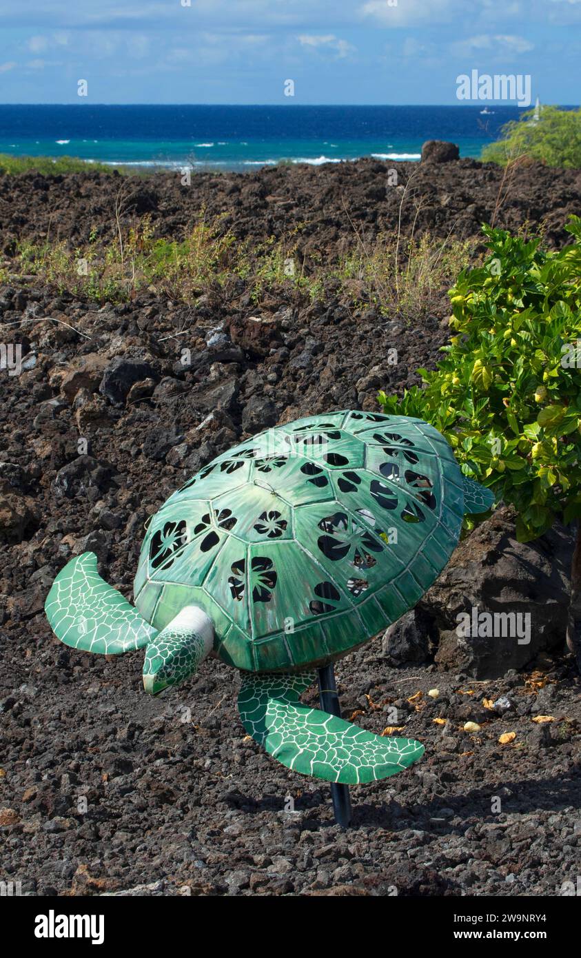 Scultura di tartarughe al Centro visitatori, Kaloko-Honokohau National Historical Park, Hawaii Foto Stock