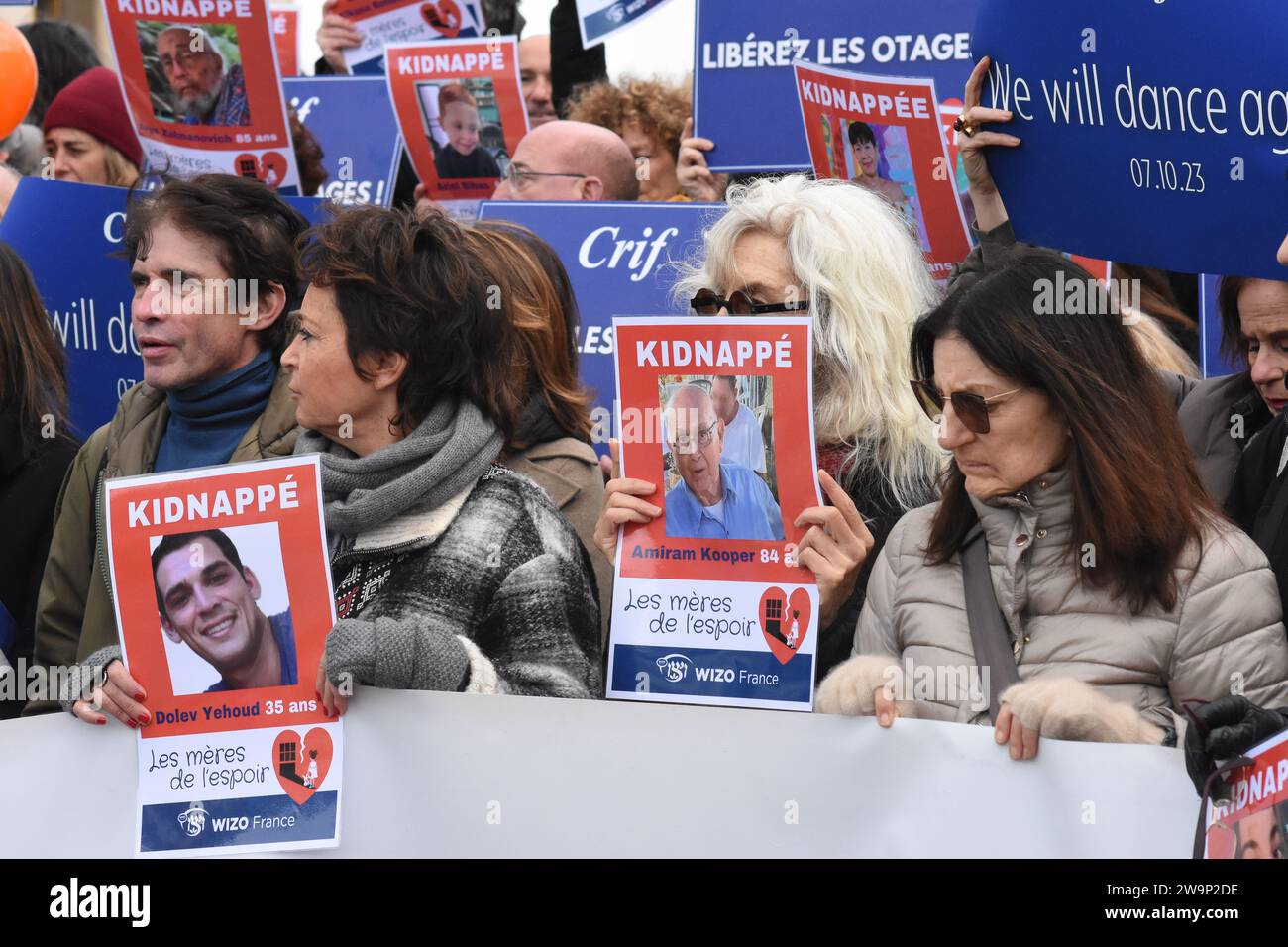 Nouveau rassemblement au Trocadéro, des mères de l'espoir organisé par WIZO france et le Crif pour demander la libération de tous les otages du hamas Foto Stock