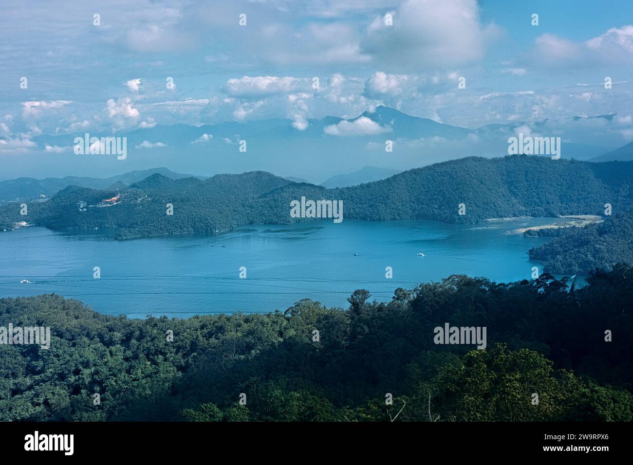 Vista del Lago Sun Moon dalla Pagoda ci'en, Taiwan Foto Stock