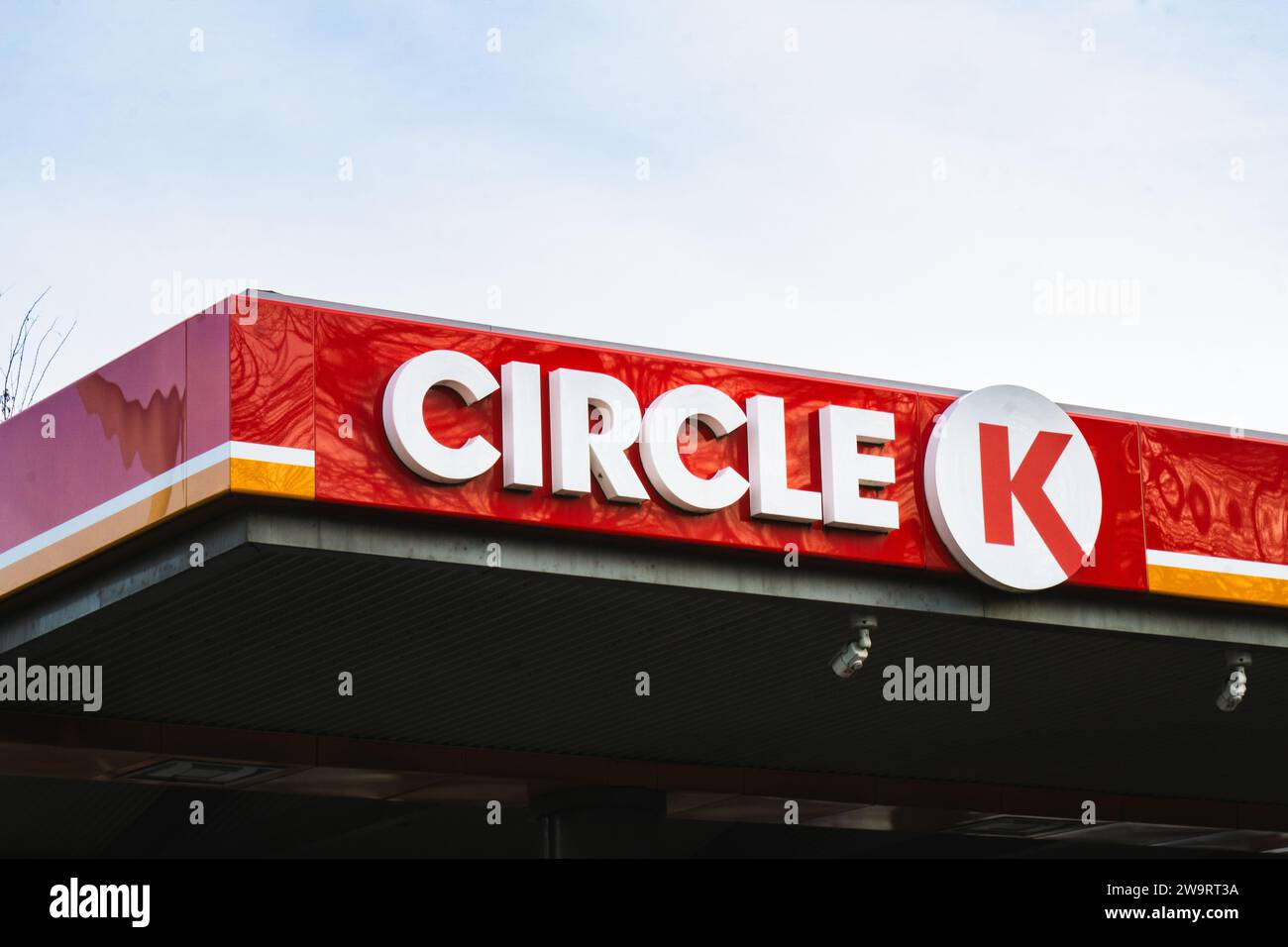 Walbrzych, Polonia - 29.12.2023: Circle K è una rete di stazioni di servizio norvegesi precedentemente denominata Statoil Foto Stock