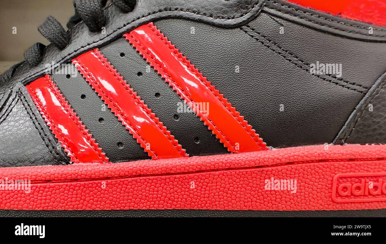 Merchandising retail in negozio, Toronto, Canada Foto Stock