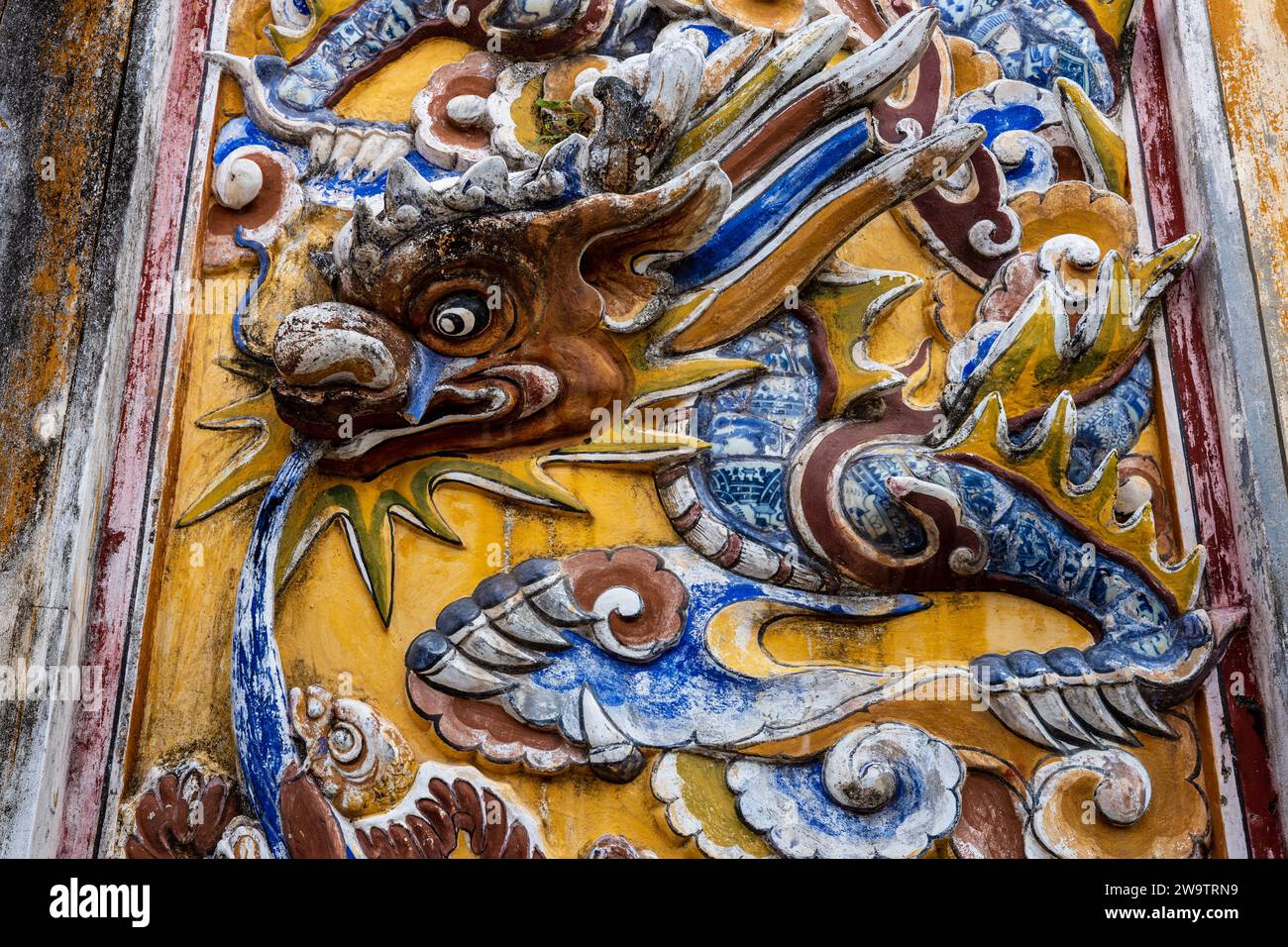 Un drago nella città imperiale di Hue in Vietnam Foto Stock