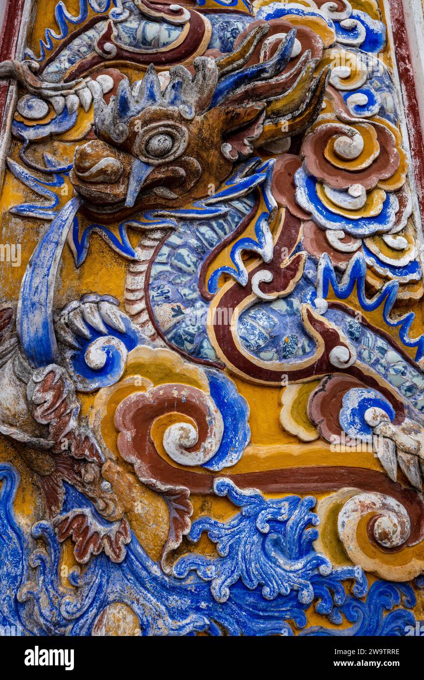 Un drago nella città imperiale di Hue in Vietnam Foto Stock