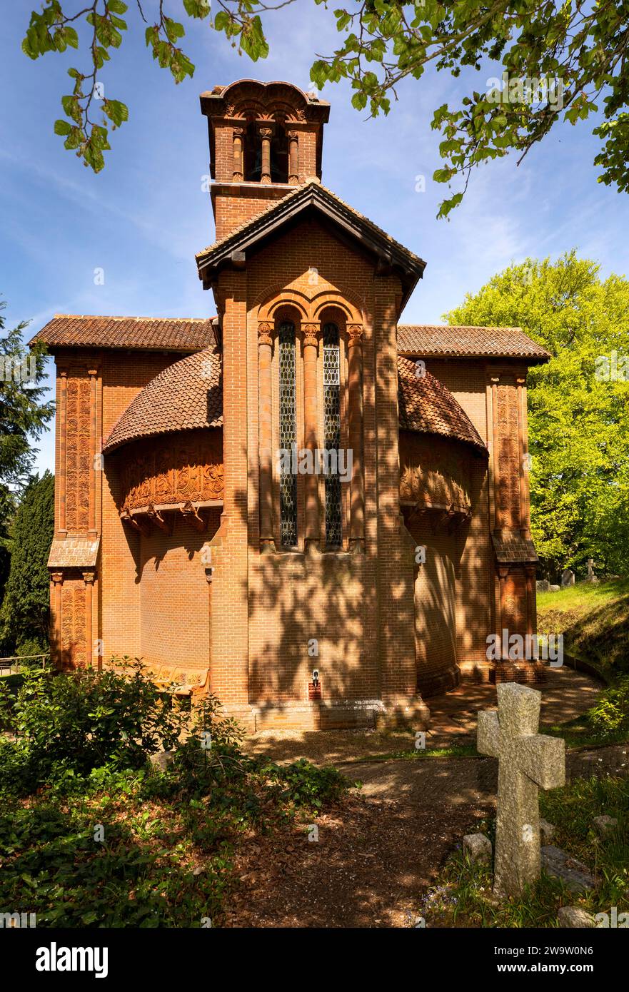 Regno Unito, Inghilterra, Surrey, Compton, 1898 Cemetery Chapel, progettato da Mary Watts Foto Stock