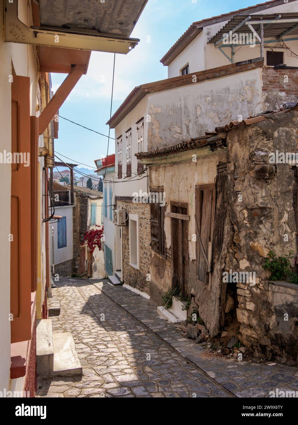 Via di Ano Vathy, città di Samos, isola di Samos, Egeo settentrionale, Grecia Foto Stock