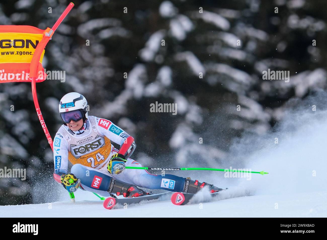 Alexander Steen Olsen (NOR) gareggia durante la Coppa del mondo di sci alpino Audi FIS, MenÕs Giant Slalom Race sulla pista Gran Risa, alta Badia il 17 dicembre, Foto Stock