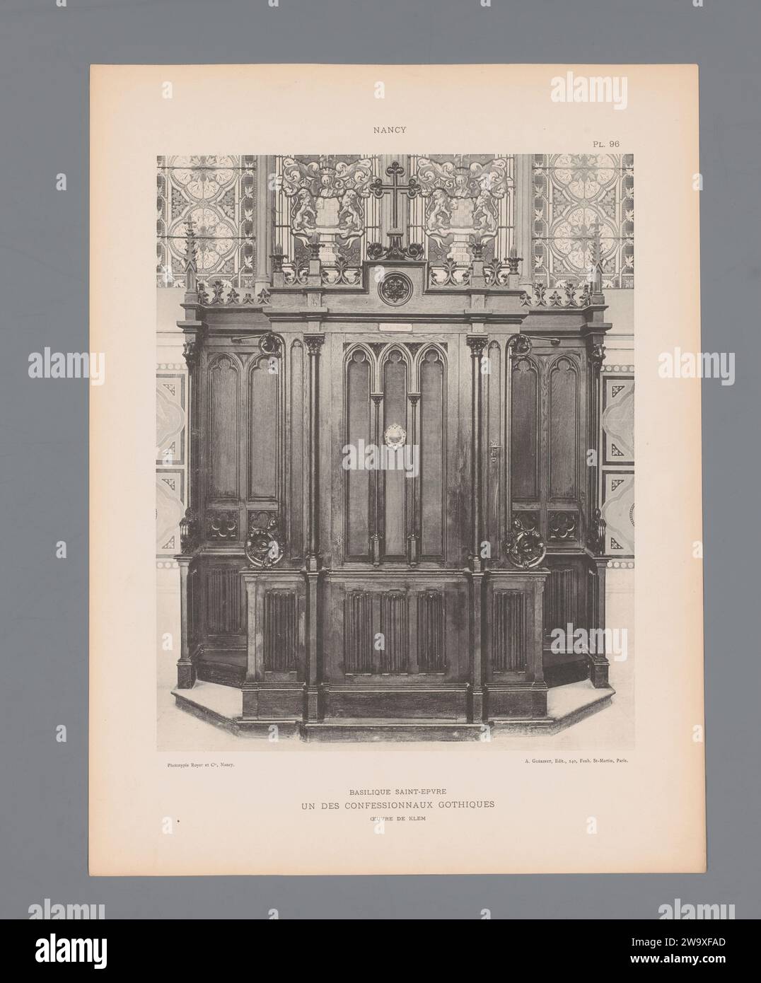 Confessionale nella Basilique Saint-EPVRE di Nancy, Anonimo, c. 1891 - in o prima del 1896 stampa fotomeccanica questa stampa fa parte di una copertina con 103 stampe su 101 fogli e un frontespizio. NancyPublisher: Parigi collotipo carta interno della chiesa. Confessionale  parte della confessione basilica di Saint-Epvre Foto Stock