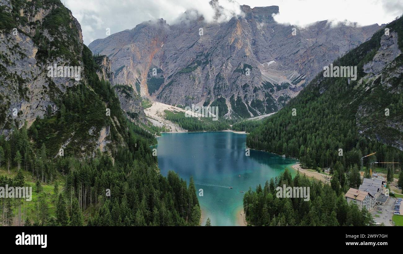 Foto drone Lago di Braies Dolomiti Italia europa Foto Stock